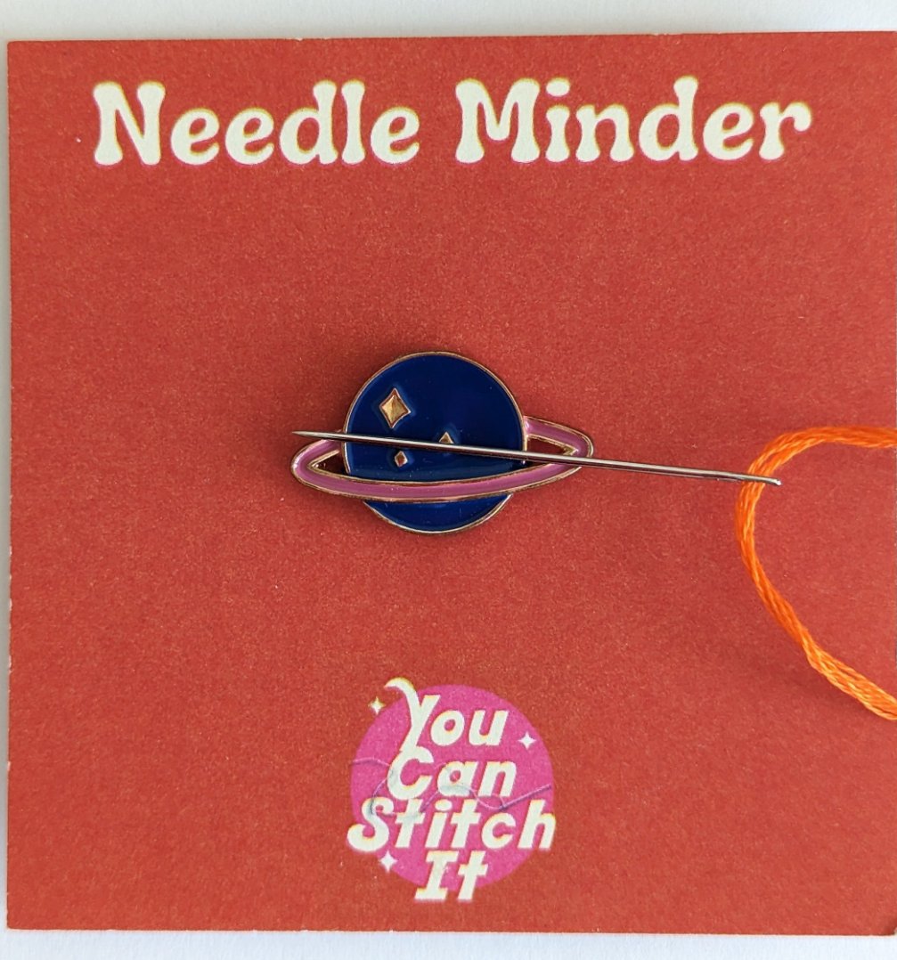 Blue Pink Planet Needle Minder