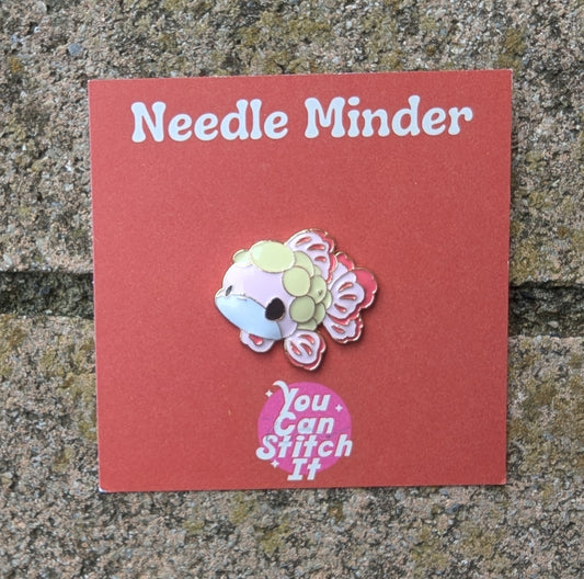 Pink Goldfish Needle Minder
